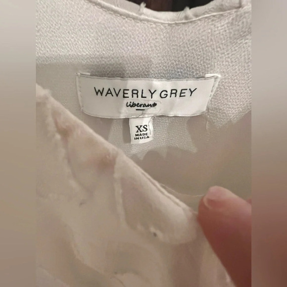 Waverly Grey white ruffle dress size XS excellent condition​​ - Picture 3 of 3